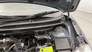 Used 2018 Maruti Suzuki Baleno [2015-2019] Zeta Petrol Petrol Manual engine ENGINE LEFT SIDE HINGE & APRON VIEW