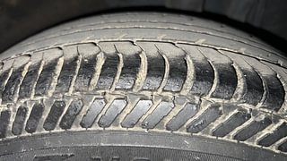 Used 2013 Nissan Sunny [2011-2014] XL Petrol Manual tyres LEFT REAR TYRE TREAD VIEW