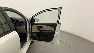 Used 2018 Volkswagen Polo [2015-2019] Highline1.2L (P) Petrol Manual interior RIGHT FRONT DOOR OPEN VIEW