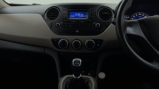 Used 2014 Hyundai Grand i10 [2013-2017] Sportz 1.2 Kappa VTVT Petrol Manual interior MUSIC SYSTEM & AC CONTROL VIEW