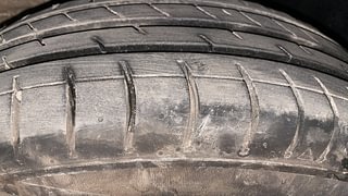 Used 2020 Renault Kwid 1.0 RXL AMT Petrol Automatic tyres RIGHT FRONT TYRE TREAD VIEW
