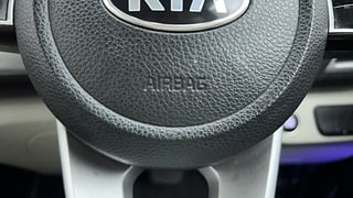 Used 2020 Kia Seltos HTX IVT G Petrol Automatic top_features Airbags