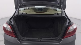 Used 2018 Honda Amaze 1.2 S (O) Petrol Manual interior DICKY INSIDE VIEW