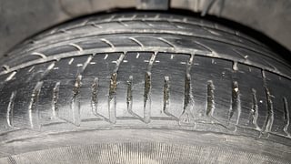Used 2022 Tata Tigor Revotron XZ+ CNG Petrol+cng Manual tyres RIGHT FRONT TYRE TREAD VIEW