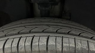 Used 2016 Renault Kwid [2015-2019] RXT Petrol Manual tyres RIGHT FRONT TYRE TREAD VIEW