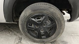 Used 2016 Renault Kwid [2015-2019] RXT Petrol Manual tyres LEFT REAR TYRE RIM VIEW