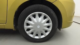 Used 2014 Maruti Suzuki Celerio VXI AMT Petrol Automatic tyres RIGHT FRONT TYRE RIM VIEW