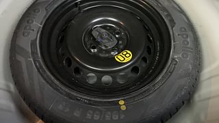 Used 2023 Maruti Suzuki Baleno Zeta Petrol Petrol Manual tyres SPARE TYRE VIEW