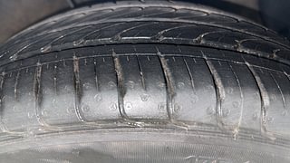 Used 2022 Hyundai Grand i10 Nios Asta AMT 1.2 Kappa VTVT Petrol Automatic tyres RIGHT FRONT TYRE TREAD VIEW