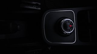 Used 2022 Renault Kwid 1.0 RXT AMT SCE Petrol Automatic interior GEAR  KNOB VIEW