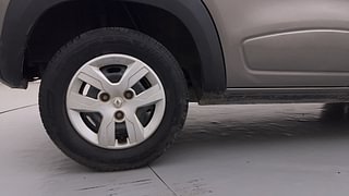 Used 2017 Renault Kwid [2015-2019] RXT Petrol Manual tyres RIGHT REAR TYRE RIM VIEW