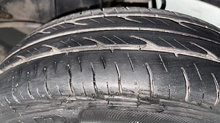 Used 2013 Maruti Suzuki Alto 800 [2012-2016] Lxi Petrol Manual tyres LEFT REAR TYRE TREAD VIEW