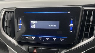 Used 2020 Maruti Suzuki Baleno [2019-2022] Delta Petrol Petrol Manual top_features Integrated (in-dash) music system