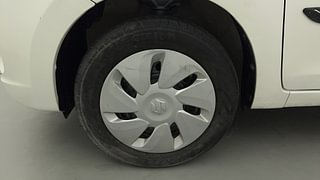Used 2017 Maruti Suzuki Celerio ZXI AMT Petrol Automatic tyres LEFT FRONT TYRE RIM VIEW