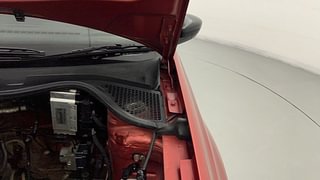 Used 2020 Volkswagen Polo [2018-2022] Trendline 1.0 (P) Petrol Manual engine ENGINE LEFT SIDE HINGE & APRON VIEW