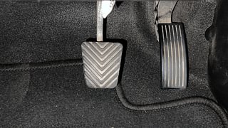 Used 2022 Hyundai Venue [2019-2022] SX 1.0  Turbo iMT Petrol Manual interior PEDALS VIEW