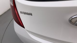 Used 2012 Hyundai Eon [2011-2018] Magna Petrol Manual dents MINOR DENT