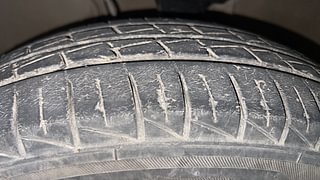 Used 2021 Maruti Suzuki Alto 800 LXI Opt S-CNG Petrol+cng Manual tyres LEFT FRONT TYRE TREAD VIEW