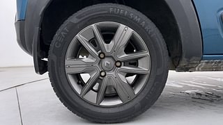 Used 2021 Renault Kwid CLIMBER 1.0 AMT Opt Petrol Automatic tyres RIGHT REAR TYRE RIM VIEW
