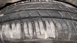 Used 2022 Renault Kwid 1.0 RXT AMT SCE Petrol Automatic tyres LEFT REAR TYRE TREAD VIEW
