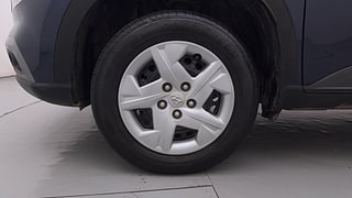 Used 2021 Hyundai Venue [2019-2022] S+ 1.2 Petrol Manual tyres LEFT FRONT TYRE RIM VIEW