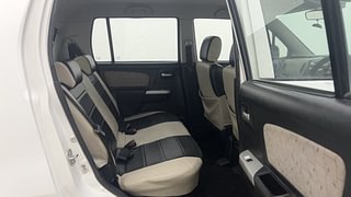Used 2015 Maruti Suzuki Wagon R 1.0 [2010-2019] VXi Petrol Manual interior RIGHT SIDE REAR DOOR CABIN VIEW