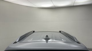 Used 2022 Hyundai Venue [2019-2022] SX 1.0  Turbo iMT Petrol Manual exterior EXTERIOR ROOF VIEW