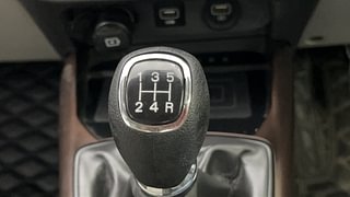 Used 2020 Hyundai Aura SX 1.2 (O) Petrol Petrol Manual interior GEAR  KNOB VIEW