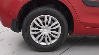 Used 2013 Maruti Suzuki Swift Dzire VXI Petrol Manual tyres RIGHT REAR TYRE RIM VIEW