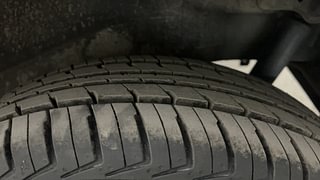 Used 2015 Maruti Suzuki Wagon R 1.0 [2010-2019] VXi Petrol Manual tyres LEFT REAR TYRE TREAD VIEW