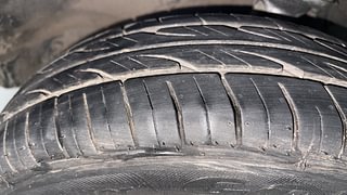 Used 2013 Maruti Suzuki Alto 800 [2012-2016] Lxi Petrol Manual tyres LEFT FRONT TYRE TREAD VIEW