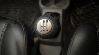 Used 2011 Maruti Suzuki Alto K10 [2010-2014] LXi Petrol Manual interior GEAR  KNOB VIEW