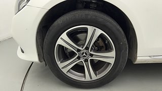 Used 2018 Mercedes-Benz E-Class [2017-2021] E200 Avantgarde Petrol Automatic tyres LEFT FRONT TYRE RIM VIEW