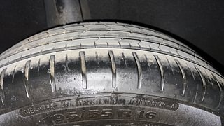 Used 2019 maruti-suzuki Baleno Alpha CVT Petrol Petrol Automatic tyres RIGHT REAR TYRE TREAD VIEW