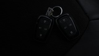 Used 2019 Tata Nexon [2017-2020] XZ Plus Dual Tone Roof Diesel Diesel Manual extra CAR KEY VIEW