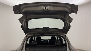 Used 2017 Renault Kwid [2017-2019] RXT 1.0 SCE Special Petrol Manual interior DICKY DOOR OPEN VIEW