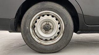 Used 2012 Nissan Sunny [2011-2014] XE Petrol Manual tyres RIGHT REAR TYRE RIM VIEW
