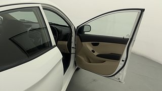 Used 2018 Hyundai Eon [2011-2018] Era + (O) Petrol Manual interior RIGHT FRONT DOOR OPEN VIEW