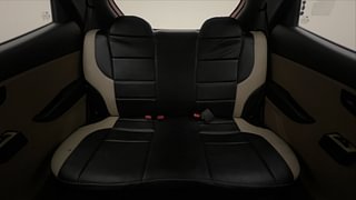 Used 2015 Hyundai Eon [2011-2018] Magna + 1.0 Petrol Manual interior REAR SEAT CONDITION VIEW