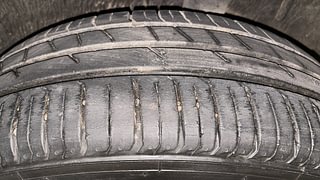Used 2020 Renault Triber RXZ AMT Petrol Automatic tyres LEFT REAR TYRE TREAD VIEW