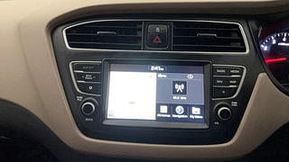 Used 2020 Hyundai Elite i20 [2018-2020] Sportz Plus 1.2 Petrol Manual top_features Touch screen infotainment system