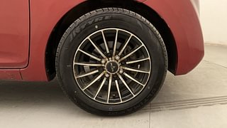 Used 2015 Hyundai Eon [2011-2018] Magna + 1.0 Petrol Manual tyres RIGHT FRONT TYRE RIM VIEW