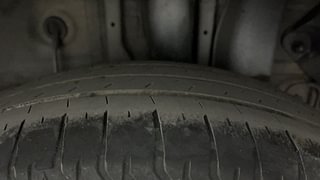 Used 2020 Hyundai Elite i20 [2018-2020] Sportz Plus 1.4 CRDI Diesel Manual tyres LEFT REAR TYRE TREAD VIEW