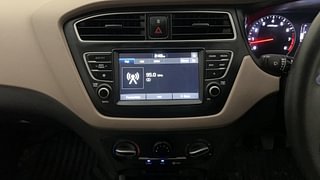 Used 2020 Hyundai Elite i20 [2018-2020] Sportz Plus 1.2 Petrol Manual interior MUSIC SYSTEM & AC CONTROL VIEW