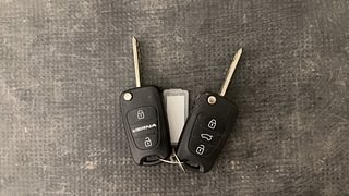Used 2011 Hyundai i20 [2008-2012] Sportz 1.2 Petrol Manual extra CAR KEY VIEW