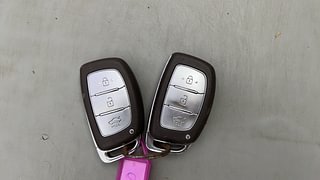 Used 2020 Hyundai Aura SX 1.2 (O) Petrol Petrol Manual extra CAR KEY VIEW