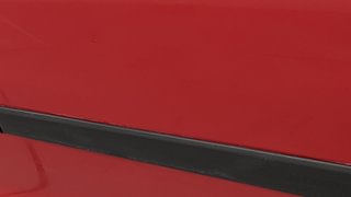 Used 2013 Maruti Suzuki Swift Dzire VXI Petrol Manual dents MINOR DENT