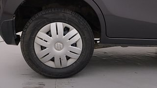 Used 2014 Maruti Suzuki Alto 800 Vxi Petrol Manual tyres RIGHT REAR TYRE RIM VIEW