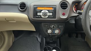 Used 2014 Honda Amaze [2013-2016] 1.2 VX i-VTEC Petrol Manual interior MUSIC SYSTEM & AC CONTROL VIEW