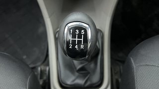 Used 2018 Tata Tiago [2016-2020] Revotron XZ Petrol Manual interior GEAR  KNOB VIEW